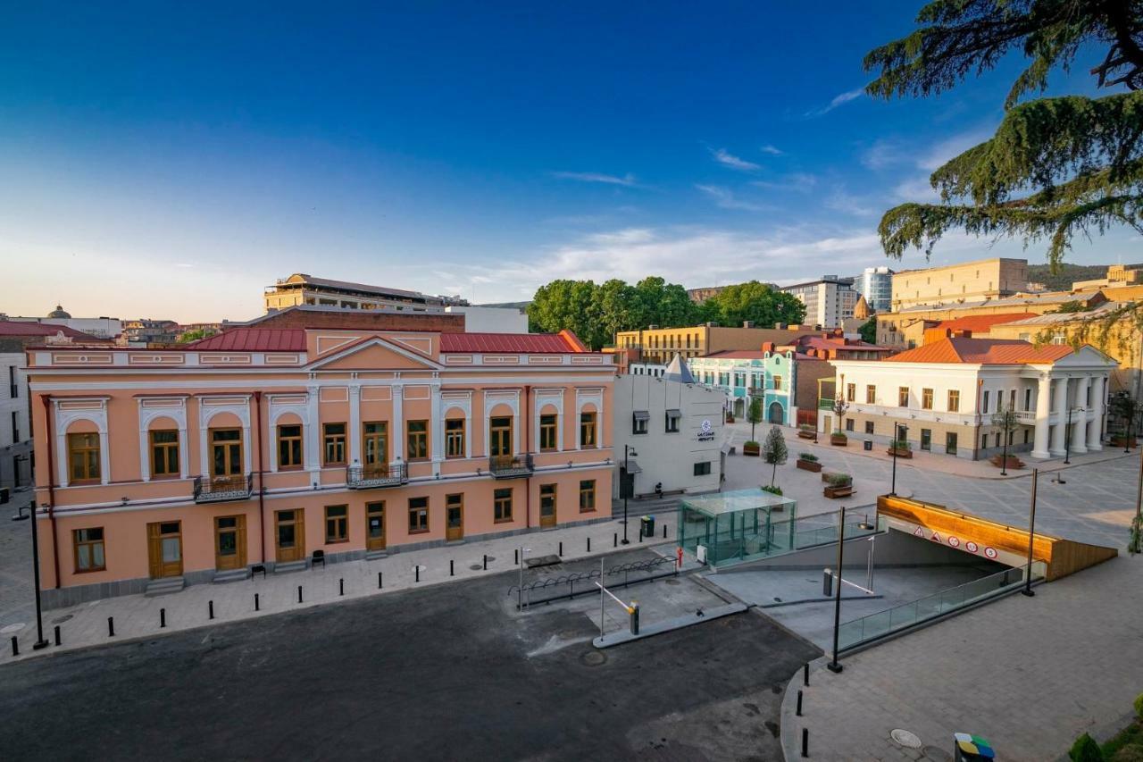 Atoneli Hotel Tbilisi Ngoại thất bức ảnh