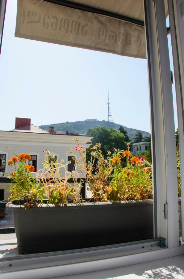 Atoneli Hotel Tbilisi Ngoại thất bức ảnh