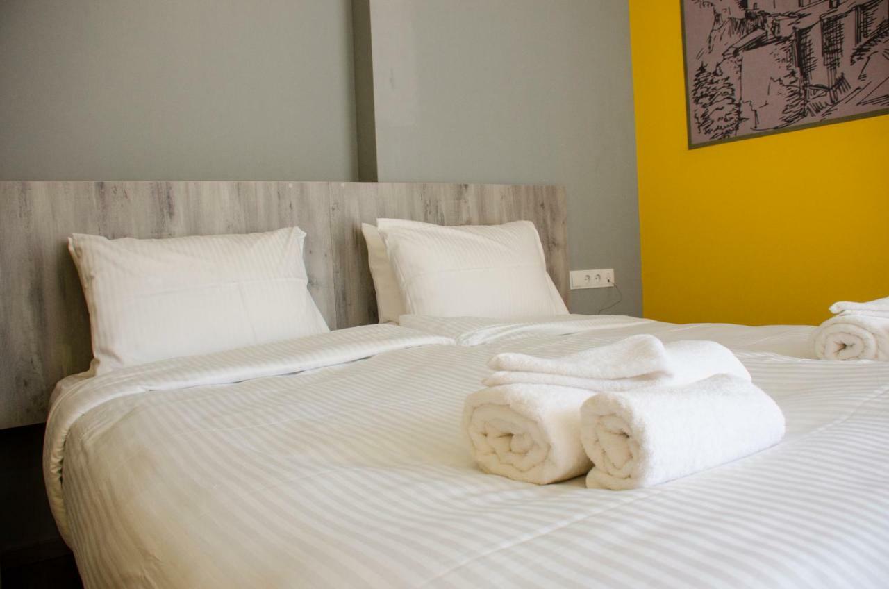 Atoneli Hotel Tbilisi Ngoại thất bức ảnh