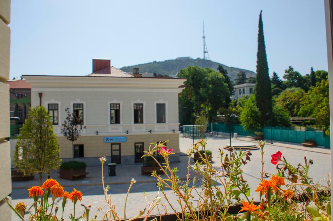 Atoneli Hotel Tbilisi Ngoại thất bức ảnh